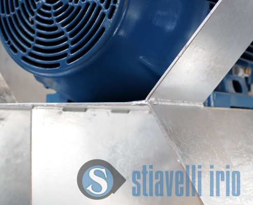 Basamento di supporto rinforzato per motore elettrico